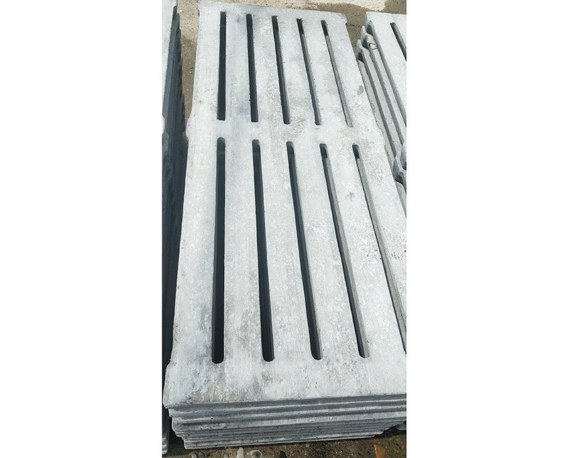1.5米長0.6米寬 水泥漏糞板